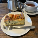 MONZ CAFE - 