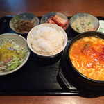 韓国の家 - スン豆腐チゲランチ