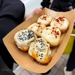 Cheung Hing Kee Shanghai Pan-fried Buns - 料理写真: