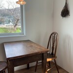 new born CAFE - 店内