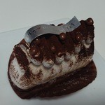 レ・グーテ - レ・グーテさんらしいキュートなルックス、待ち望んでいたティラミス440円