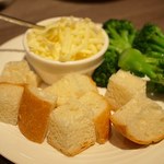 オリジナル洋風鍋 マルミット - 第3お鍋：チーズフォンデュ