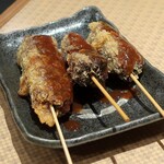 六鮮 - くじらカツ三本
