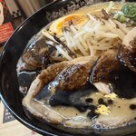 らあめん花月嵐 - 料理写真:九州熊本豚骨黒マー油チャーシューメン味千（UP）