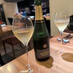 ボッテゴン - シャンパンで乾杯！！
