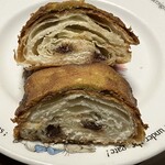 ブランジェリー ぱぴ・ぱん - ピスタチオ・ショコラの断面