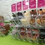 Menchie's Frozen Yogurt - 