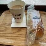 パンの田島 - 料理写真:窯焼チキンとたっぷりたまご