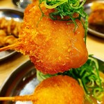 大衆酒場 一番手 - どて串カツ税込109円x2