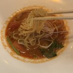 真っ赤ならーめん とまこ - トマトラーメン。