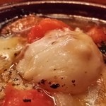 baru Publo - 【H26.11.6】トマトと北海道産カチョカバロのアヒージョ６００円。