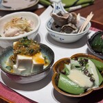 薄野 肉海鮮爐端 芯々