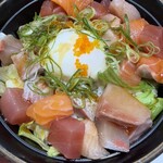 海鮮丼専門店 魚とおこめとドンブリと - 