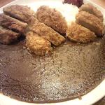 まりお流 - 大皿に　どーーん！！ボリューム満点♥　　テカッテます!!