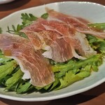 日本酒とおばんざい 霧の楽庵 - 本日のおばんざい3品（1,078円税込）