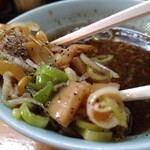 魂の中華そば - 具沢山(^^)