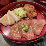 焼肉 安萬 - 