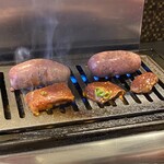 焼肉 安萬 - 