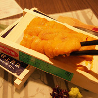 函館うに むらかみ 日本生命札幌ビル店 - 木箱うに刺50ｇ