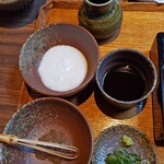きょうや - とろろ、蕎麦つゆ、くるみダレ
