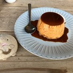 TRITON CAFE - プレミアム卵の焼きプリン。