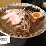 煮干しらーめん 田中にぼる - 限定 二百尾