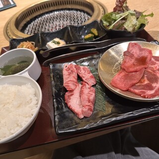 焼肉 新羅_0