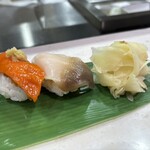 根室花まる - 赤ホヤ　活北寄貝