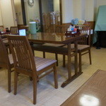 季節料理 なかはら - １階のテーブル席