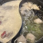  しゃぶ葉 - さっそくお肉や野菜を投入！！