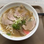 さつき食堂 - 料理写真:味噌チャーシュー麺