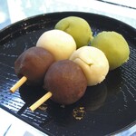 白鷺堂 - 坊っちゃん団子