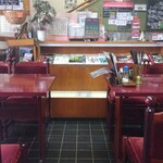 くらの屋 - レトロな佇まい