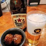 居酒屋 しんざん - 瓶ビール（赤星）