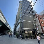 エチョラ - このビルの1階です