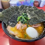 家系総本山 吉村家 - 