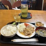 英 - 