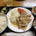 英 - 