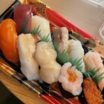 回転寿し トリトン - 料理写真: