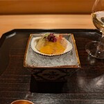 料理屋もり尋 - 赤貝、帆立、紅マドンナの甘酸っぱさが相性良き