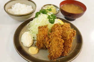 Tonkatsu Sueyoshi - カキフライ定食（1500円）
                        