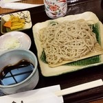 手打そば まかど - 丁寧に仕上げられたお蕎麦ですね