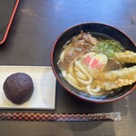 資さんうどん - 料理写真: