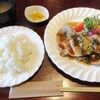エンブレム - ポーク味噌風味定食