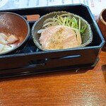 Ishikawa no Umaimon to Jizake Kagaribi Komatsu Ekimae Ten - 