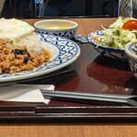 メナムのほとり - 
