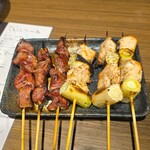 炭焼 焼き鳥 軒 - ねぎま(塩)・豚タン(塩)