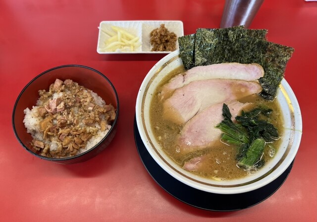 家系ラーメン 王道家直伝 との丸家 八潮店 - 獨協大学前/ラーメン