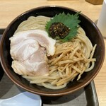 舎鈴 - 