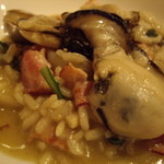 ビストロ・ラ・クッチーナ - 牡蛎とベーコンのリゾット